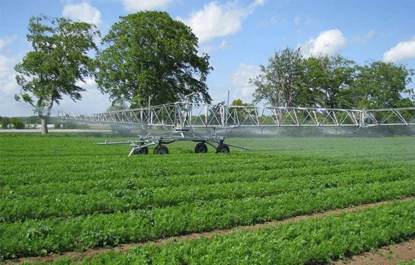 Giàn phun mưa tự hành Irrigation Boom